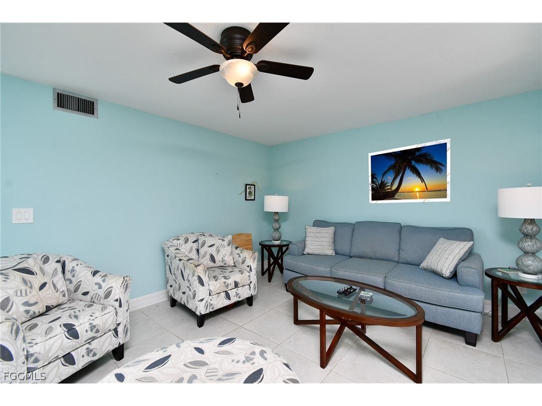 12561 Kelly Sands Way #6 Fort Myers FL 33908 2026013428 image24