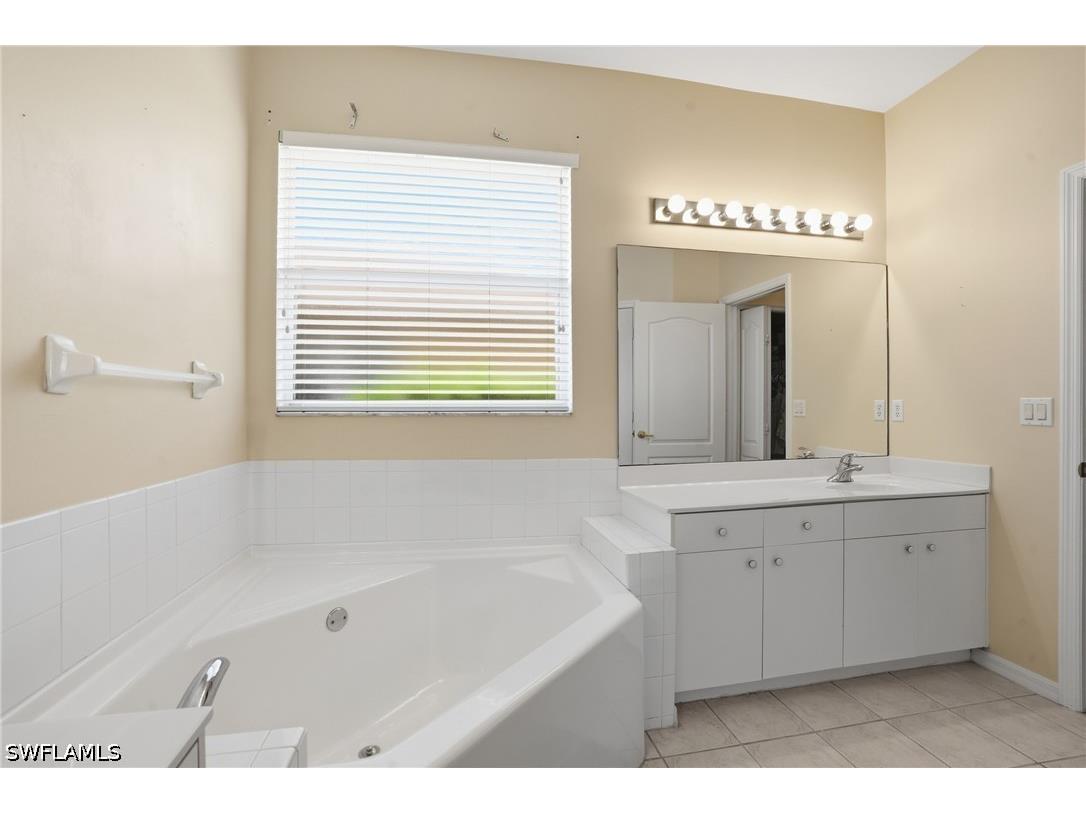 12565 Stone Valley Loop Fort Myers FL 33913 226012791 image24