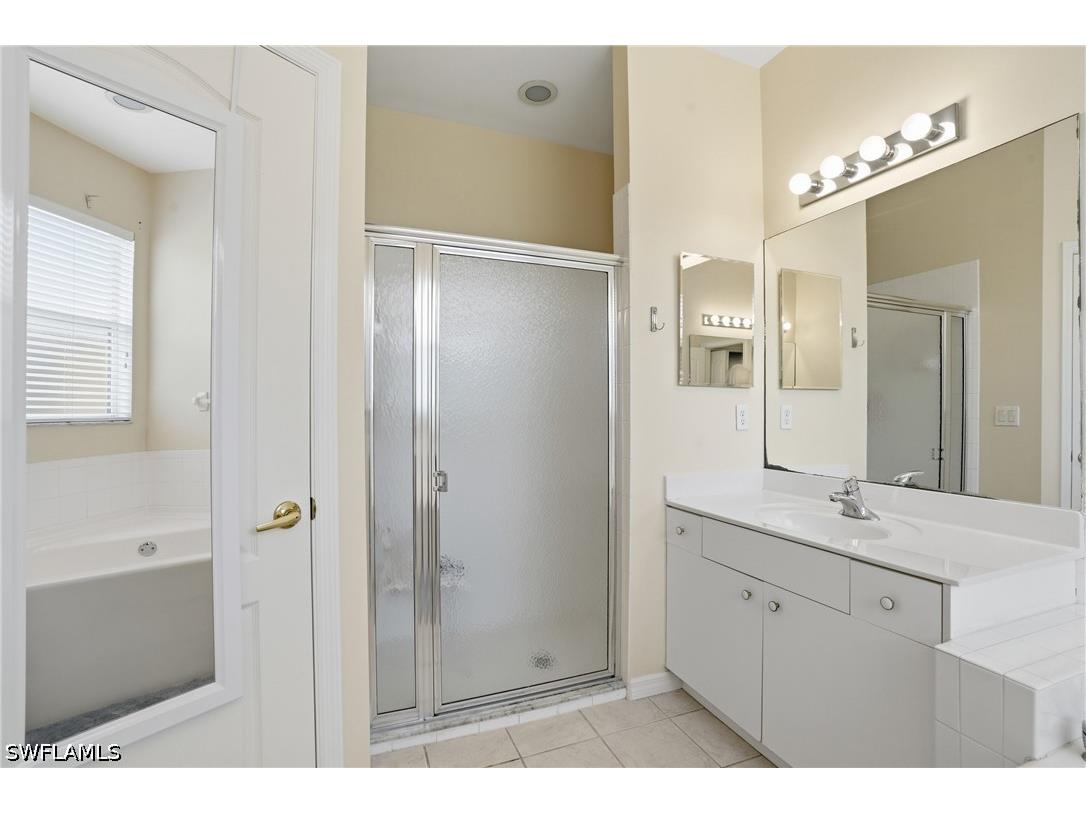 12565 Stone Valley Loop Fort Myers FL 33913 226012791 image25