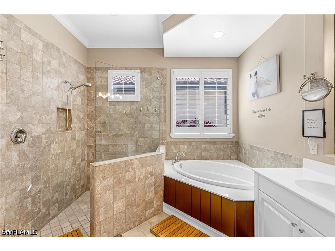 12567 Grandezza Circle Estero FL 33928 226013448 image18