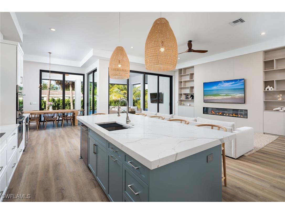 1257 11th Court N Naples FL 34102 225077995 image11