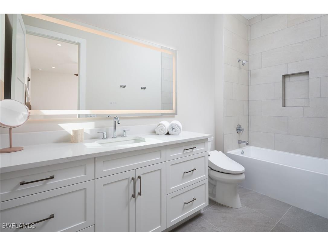 1257 11th Court N Naples FL 34102 225077995 image20