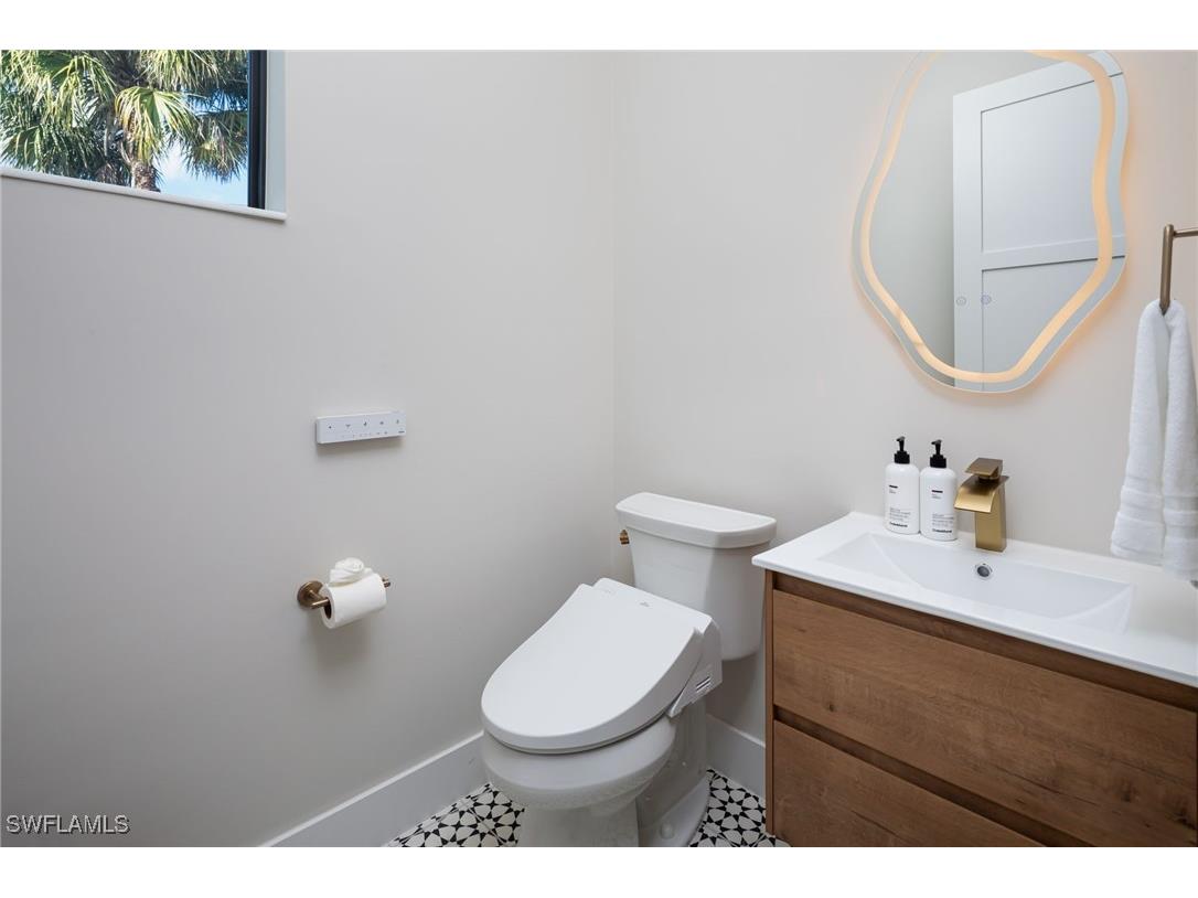 1257 11th Court N Naples FL 34102 225077995 image24