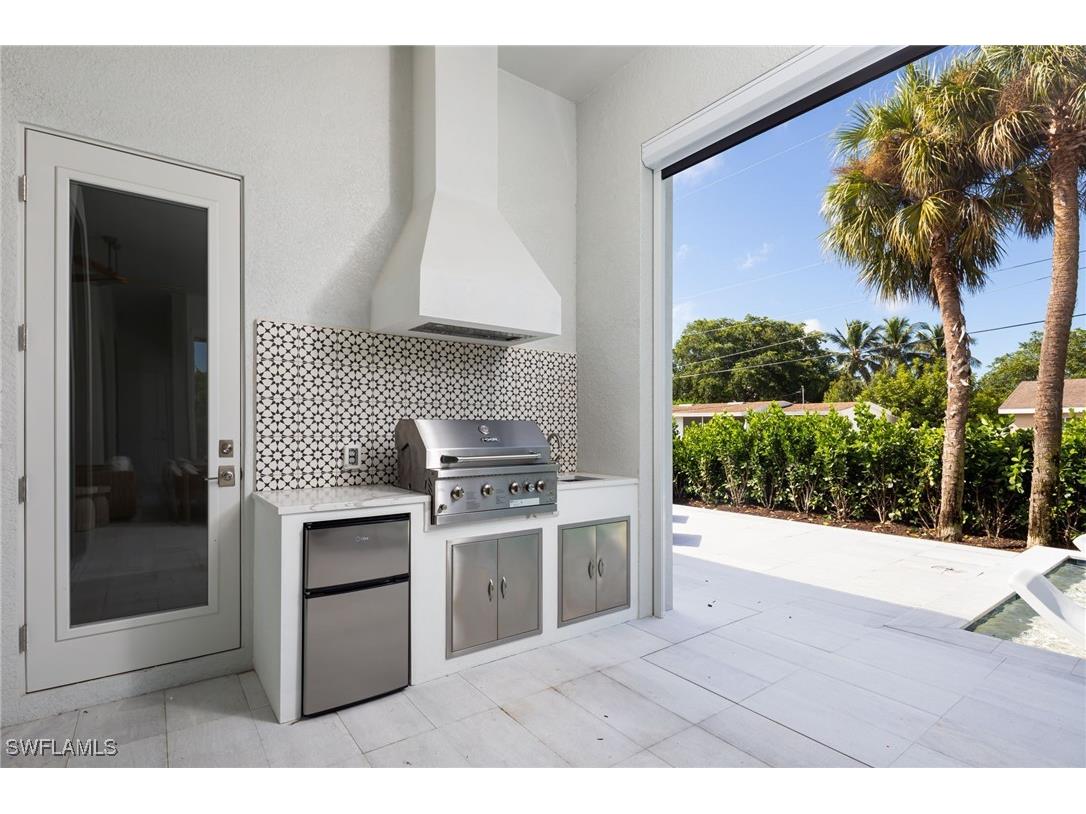 1257 11th Court N Naples FL 34102 225077995 image28