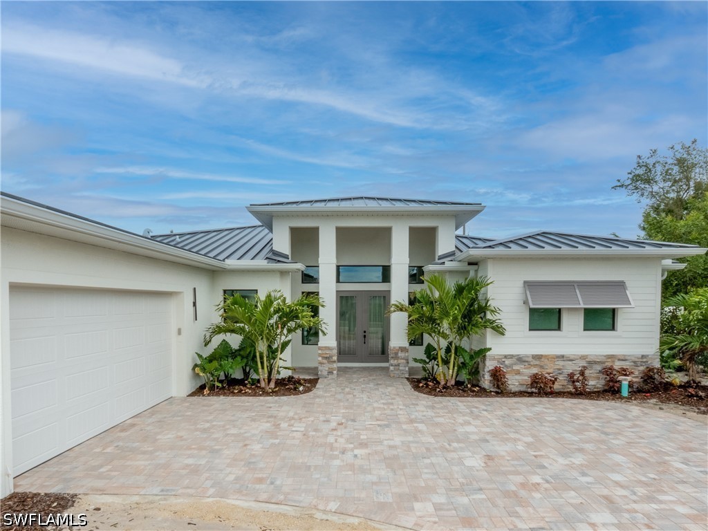 1257 22nd Avenue N Naples FL 34103 226013007 image1