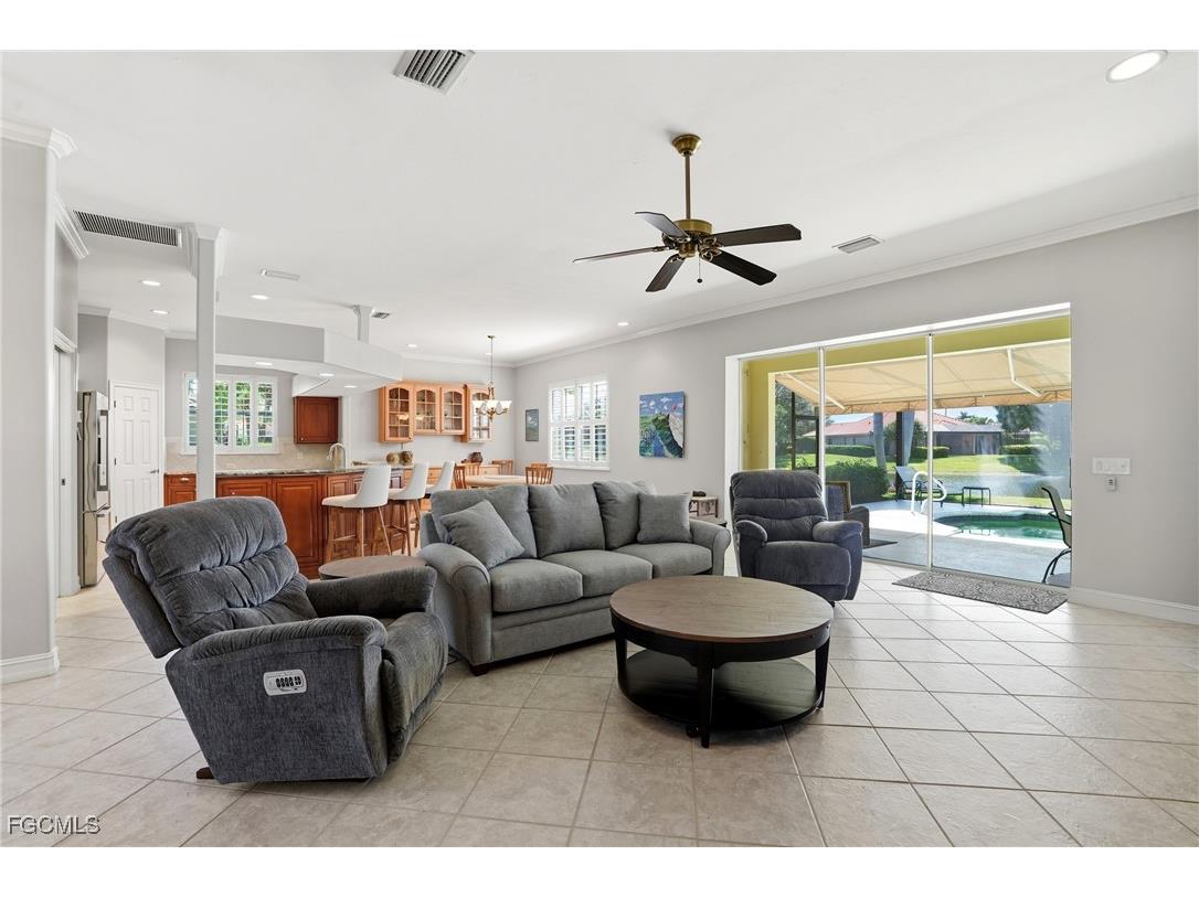 12570 Lake Run Drive Fort Myers FL 33913 2025015839 image15