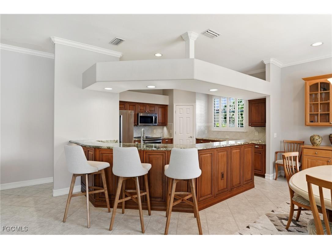 12570 Lake Run Drive Fort Myers FL 33913 2025015839 image19