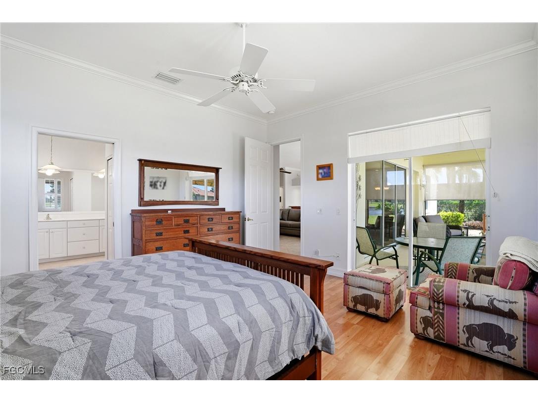 12570 Lake Run Drive Fort Myers FL 33913 2025015839 image23