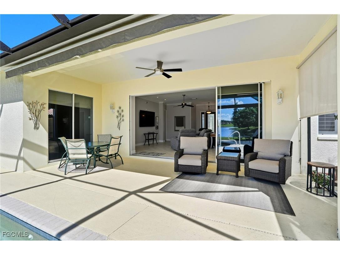 12570 Lake Run Drive Fort Myers FL 33913 2025015839 image34