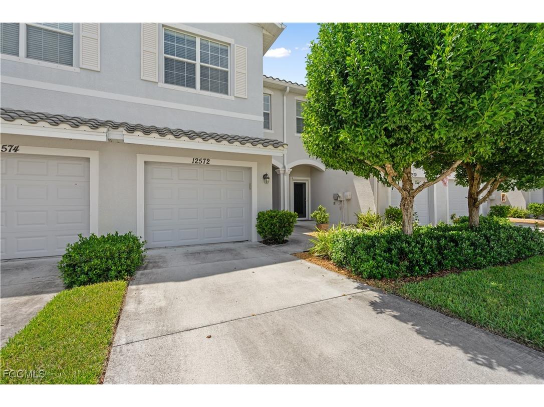 12572 Westhaven Way Fort Myers FL 33913 2025010221 image2