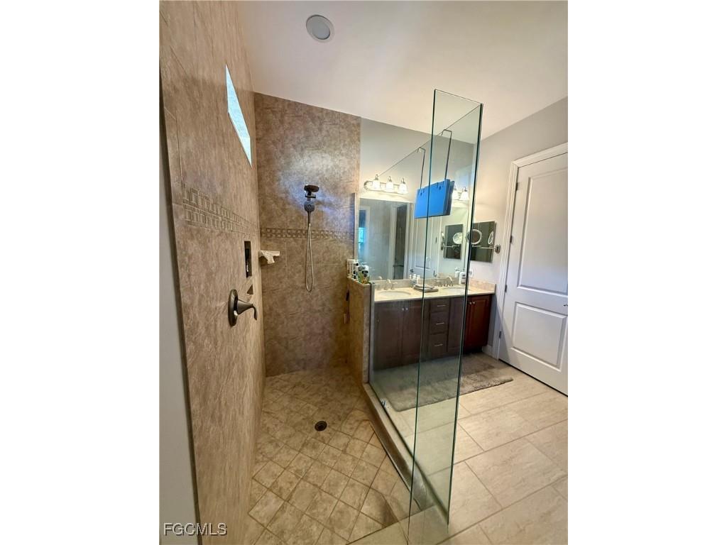 12580 Fairington Way Fort Myers FL 33913 2026005461 image24