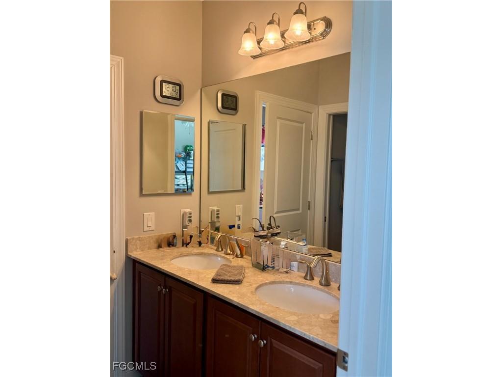 12580 Fairington Way Fort Myers FL 33913 2026005461 image32