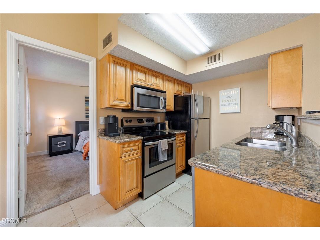 12581 Equestrian Circle #1016 Fort Myers FL 33907 2025011178 image17