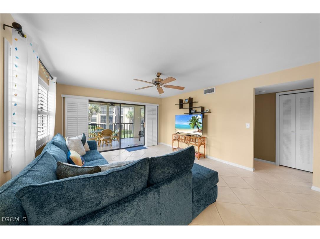 12581 Kelly Sands Way #518 Fort Myers FL 33908 2025005642 image10