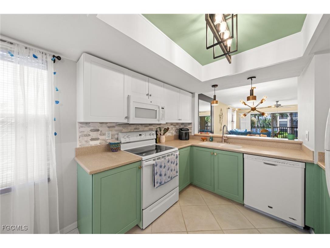 12581 Kelly Sands Way #518 Fort Myers FL 33908 2025005642 image12