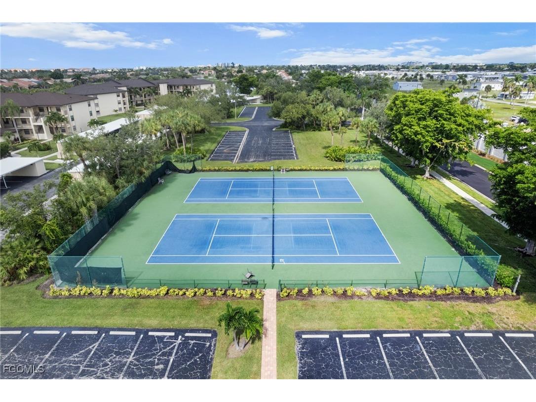 12581 Kelly Sands Way #518 Fort Myers FL 33908 2025005642 image32