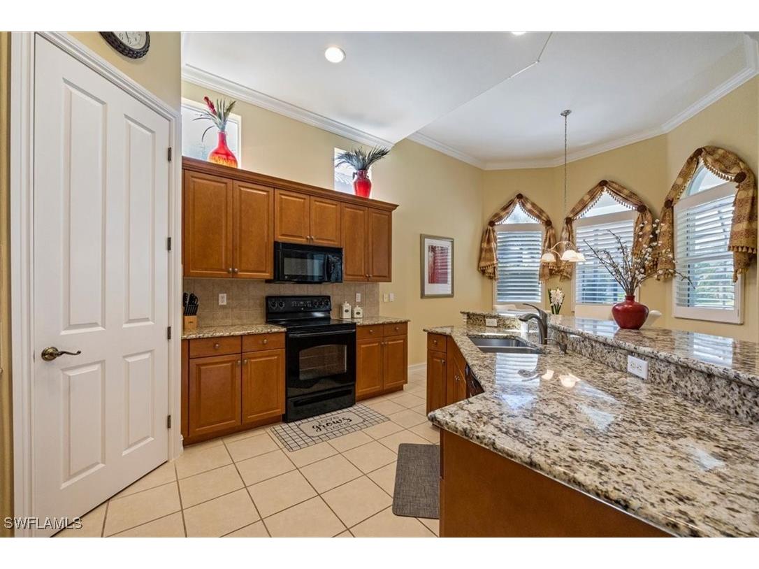 12584 Grandezza Circle Estero FL 33928 225062426 image9