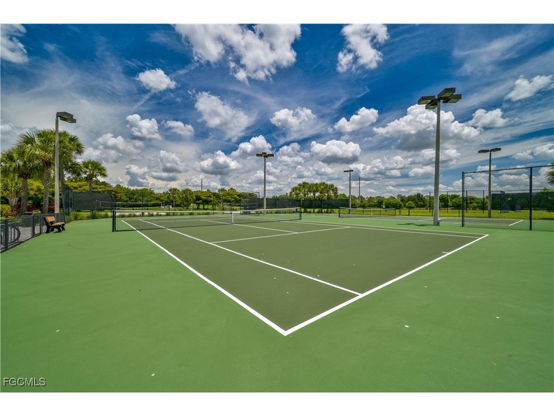 12585 Gemstone Court Fort Myers FL 33913 2025001375 image38