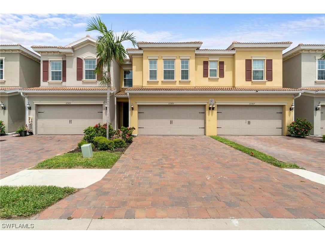 12585 Laurel Cove Drive Fort Myers FL 33913 223031995 image1