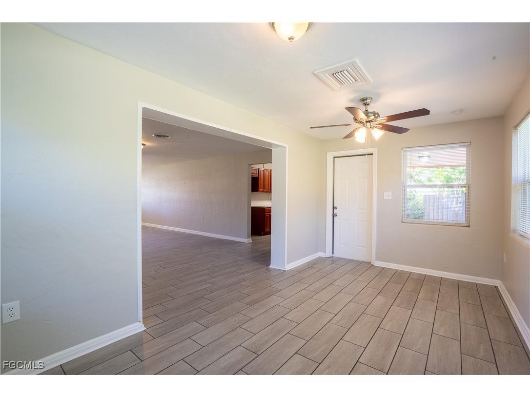 1259 Burtwood Drive Fort Myers FL 33901 2025020176 image11