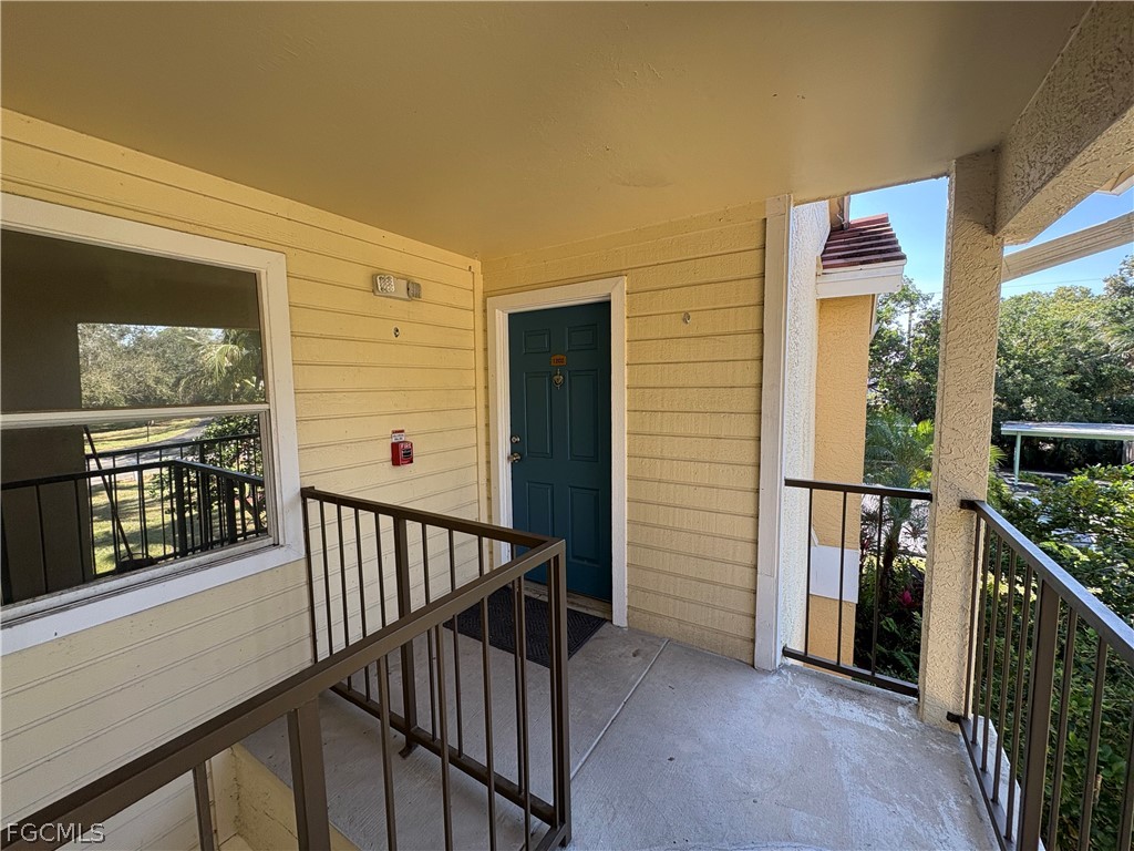12591 Equestrian Circle #1202 Fort Myers FL 33907 2026009781 image3