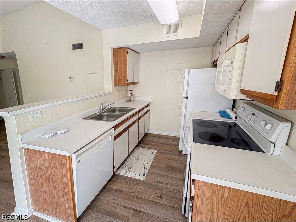 12591 Equestrian Circle #1202 Fort Myers FL 33907 2026009781 image7