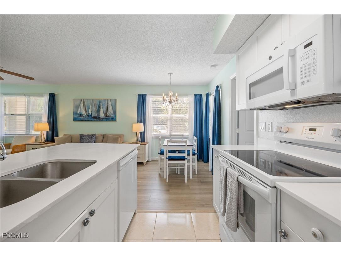 12591 Equestrian Circle #1207 Fort Myers FL 33907 2025011179 image19