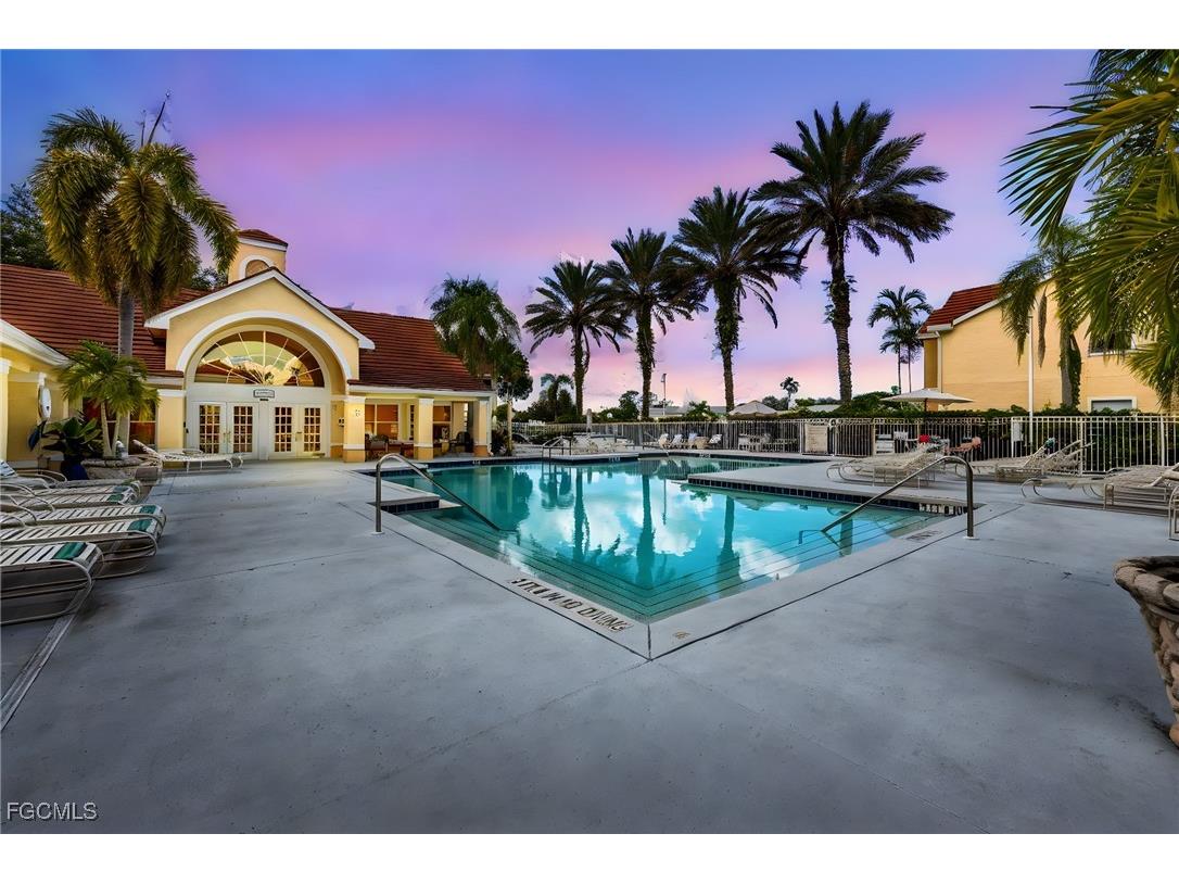 12591 Equestrian Circle #1207 Fort Myers FL 33907 2025011179 image2