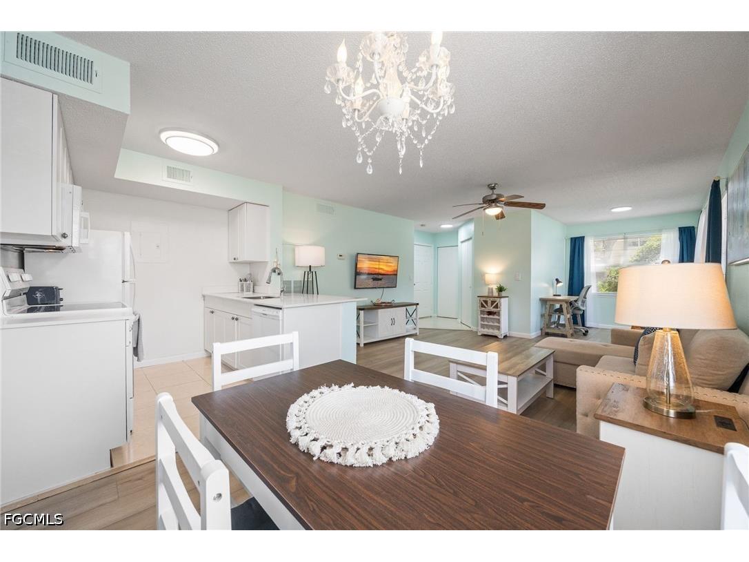 12591 Equestrian Circle #1207 Fort Myers FL 33907 2026021462 image9
