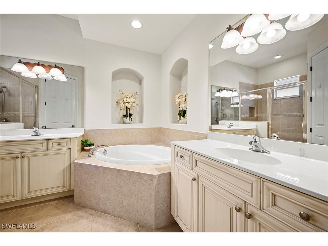 12592 Grandezza Circle Estero FL 33928 226000161 image20