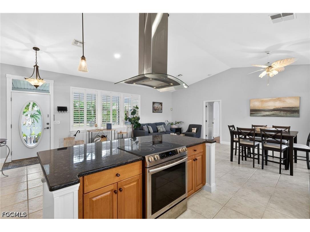 12593 Coconut Creek Court Fort Myers FL 33908 2026023195 image18