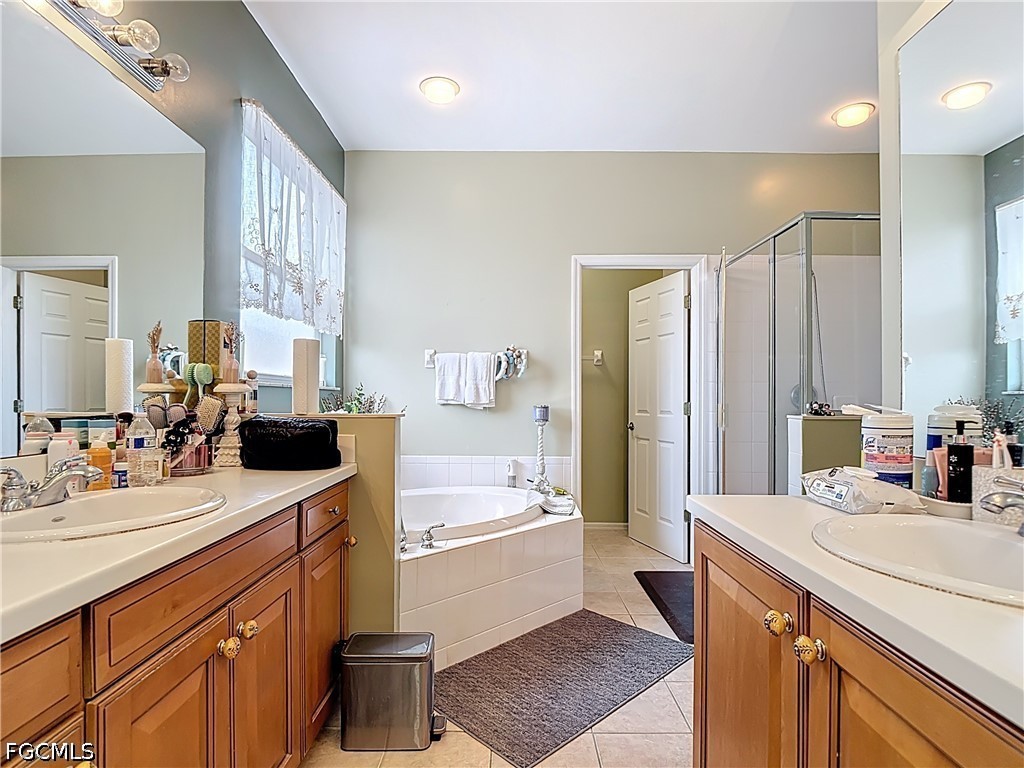 12596 Ivory Stone Loop Fort Myers FL 33913 2026010983 image18