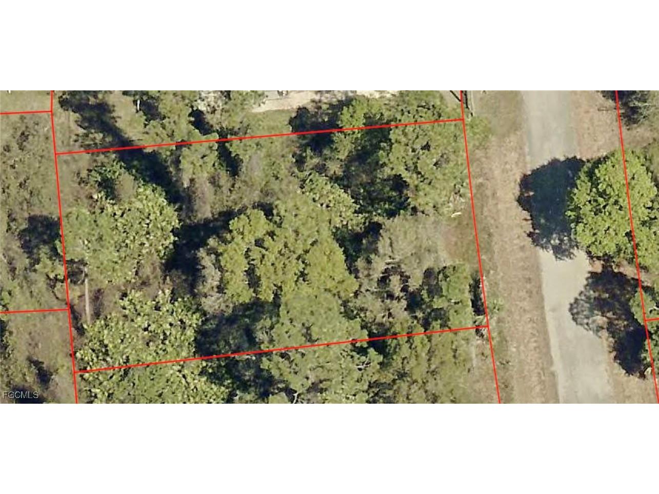 126 Blount Avenue S Lehigh Acres FL 33974 2025016980 image1
