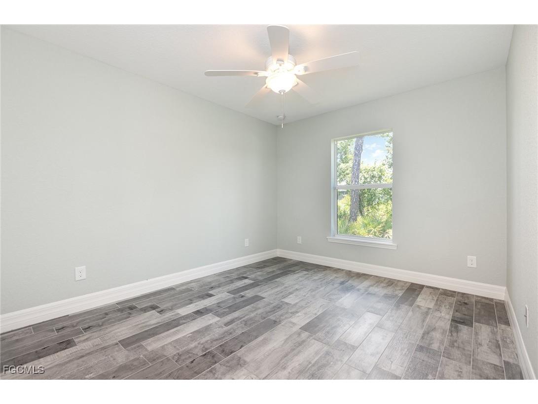 126 Glades Drive Rotonda West FL 33947 2025014172 image21