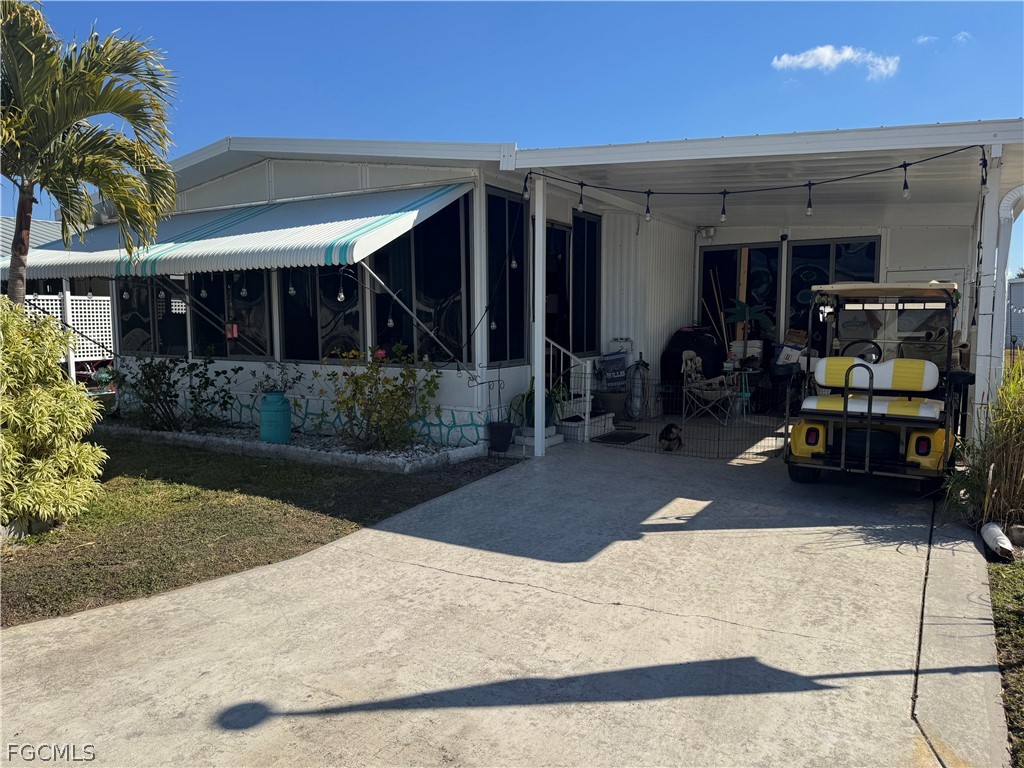 126 Granada Street Fort Myers FL 33905 2026006377 image2