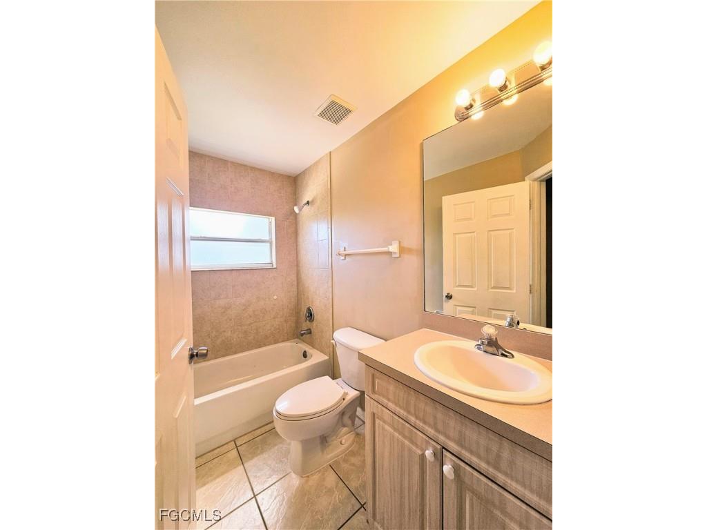 126 Ivan Avenue S Lehigh Acres FL 33973 2025023830 image22