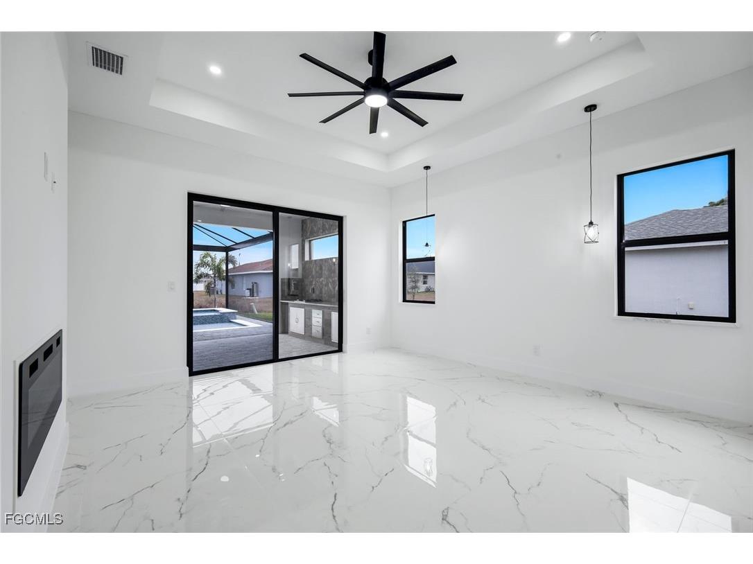 126 NW 25th Street Cape Coral FL 33993 2026002045 image10