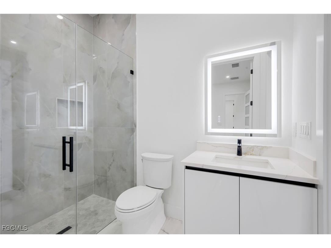 126 NW 25th Street Cape Coral FL 33993 2026002045 image16