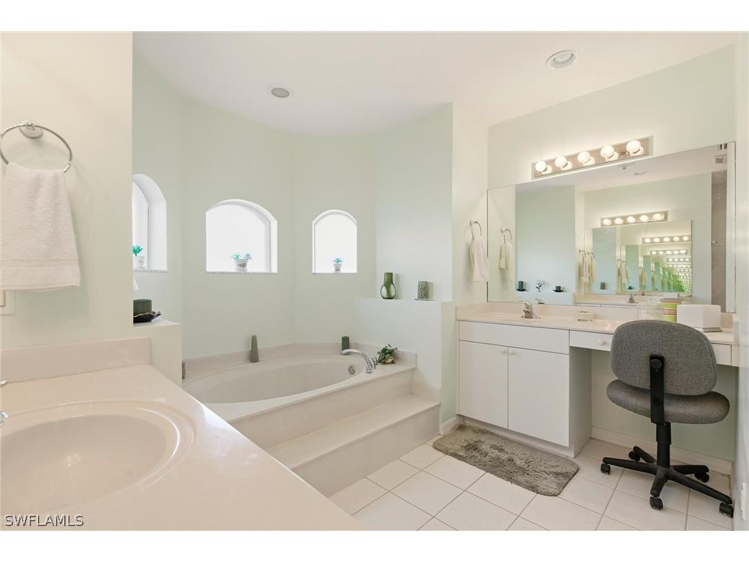 126 Nicholas Parkway W Cape Coral FL 33991 226005718 image17