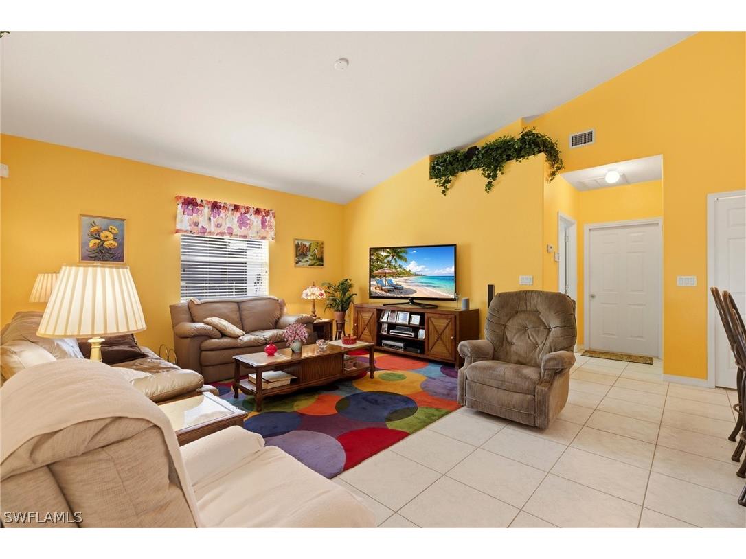 126 Nicholas Parkway W Cape Coral FL 33991 226005718 image7