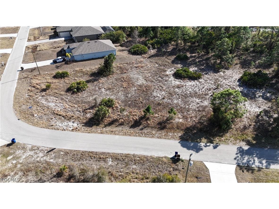 126 Paxton Street Lehigh Acres FL 33974 2026006428 image3