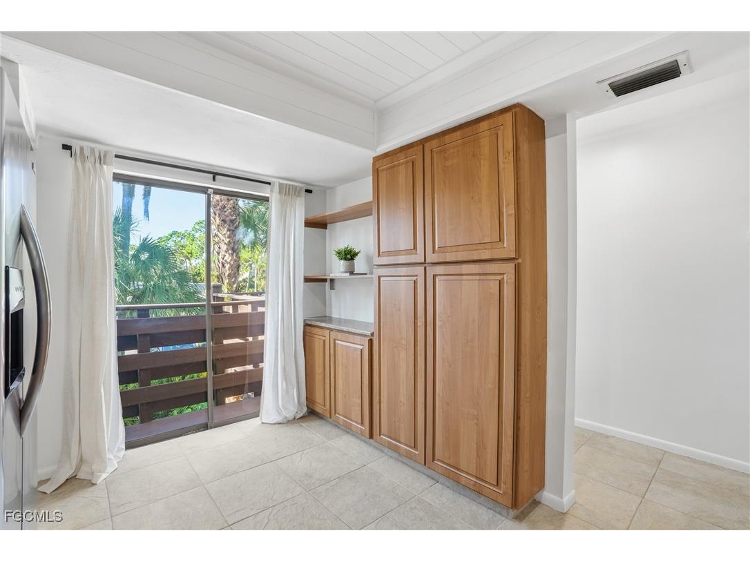 126 Pinebrook Drive Fort Myers FL 33907 2025018551 image11