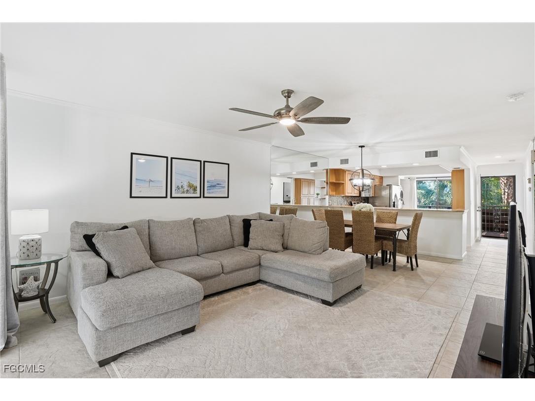 126 Pinebrook Drive Fort Myers FL 33907 2025018551 image3