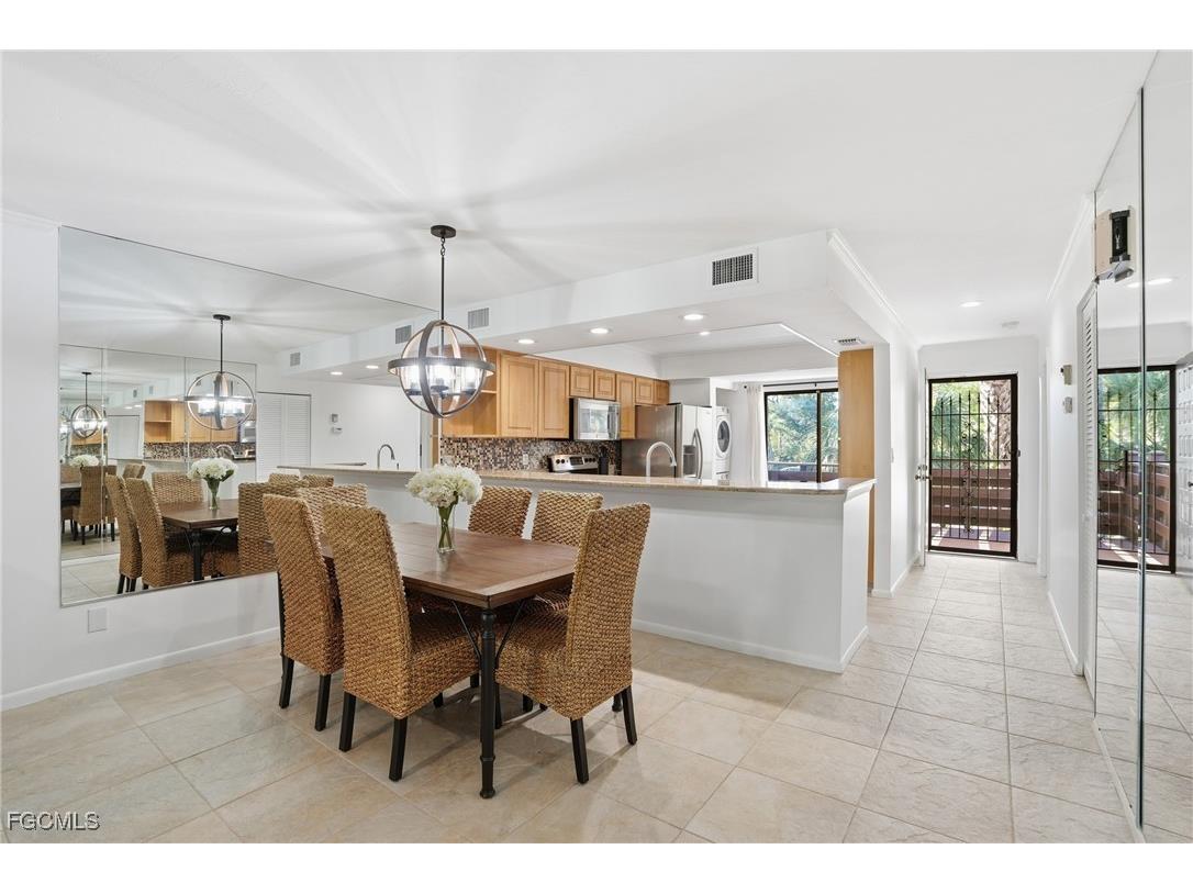 126 Pinebrook Drive Fort Myers FL 33907 2025018551 image5