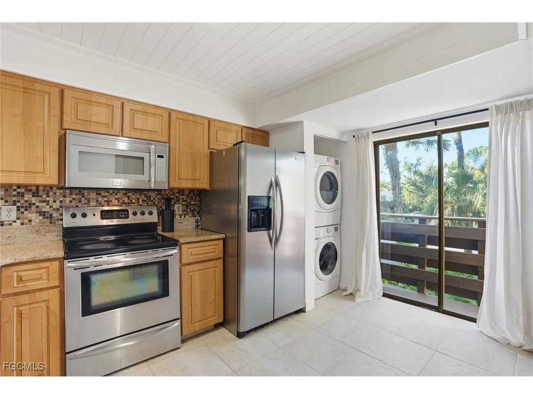 126 Pinebrook Drive Fort Myers FL 33907 2025018551 image9