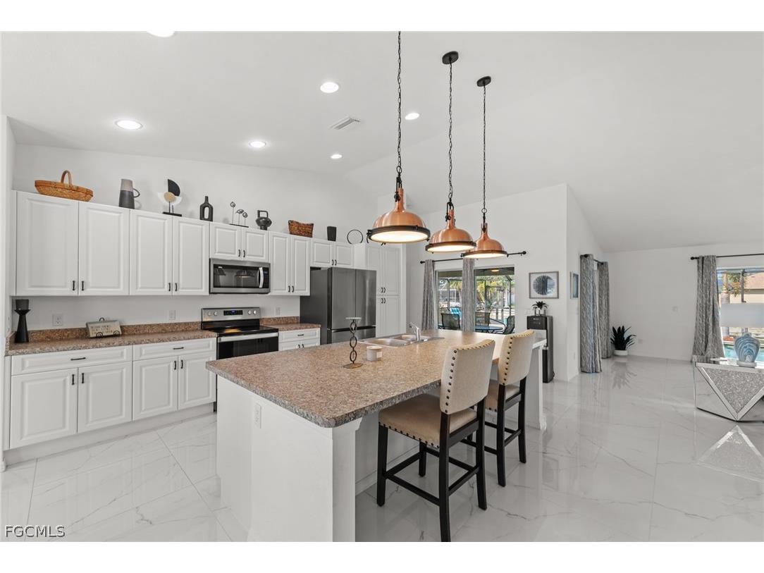 126 SE 15th Place Cape Coral FL 33990 2026010205 image28