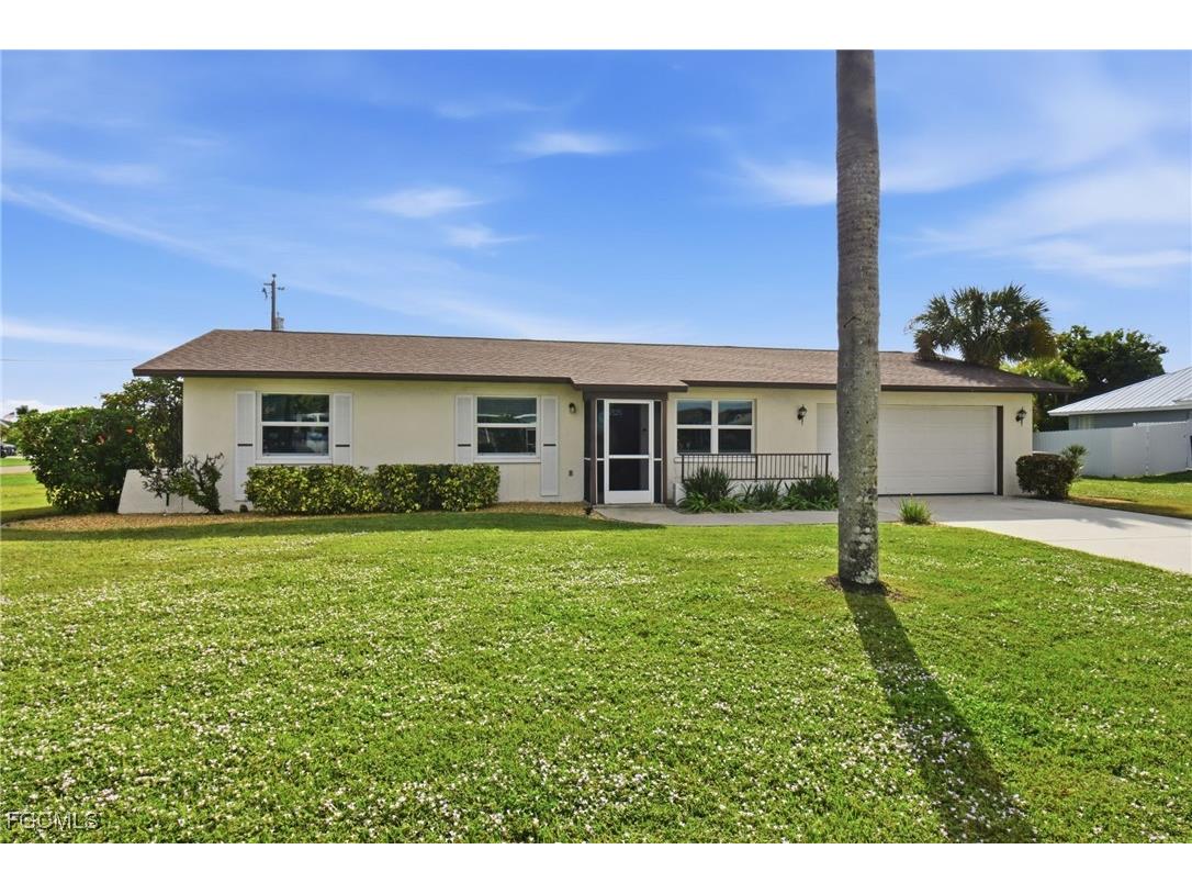 126 SE 40th Terrace Cape Coral FL 33904 2025023043 image7