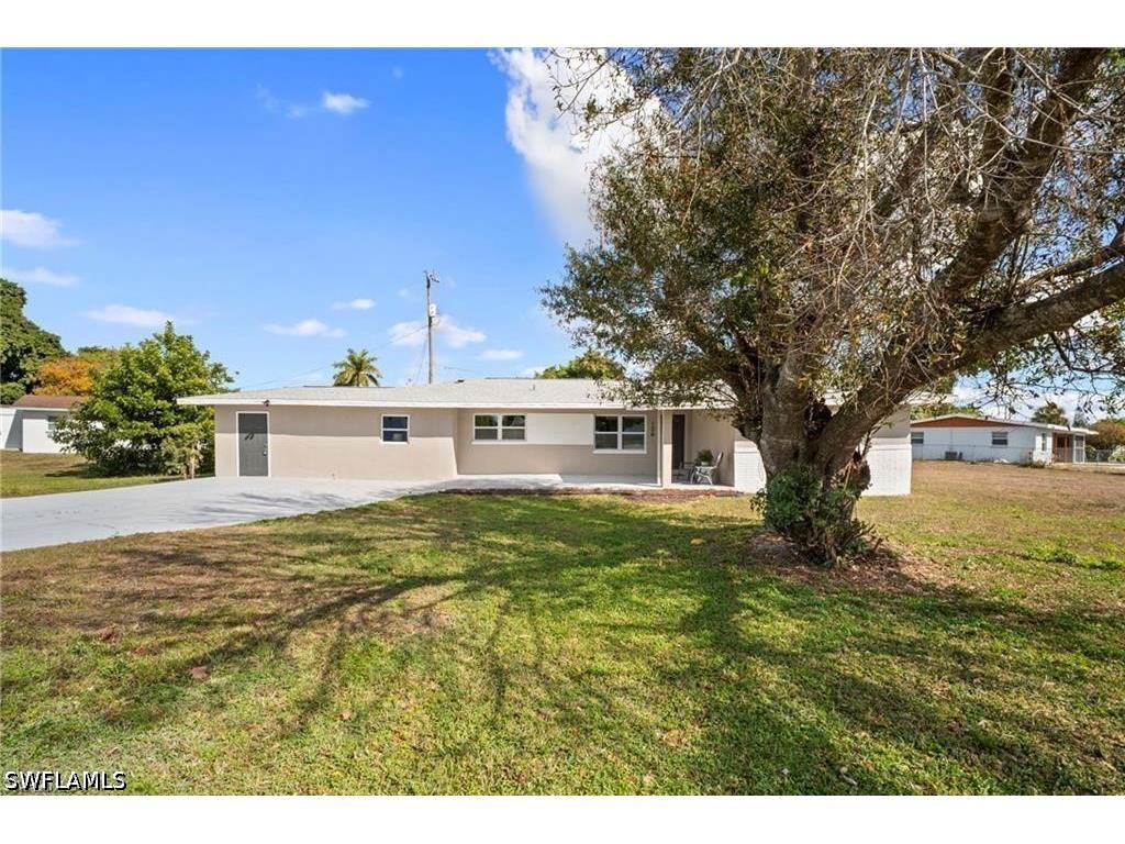 126 Texas Road Lehigh Acres FL 33936 226016773 image1