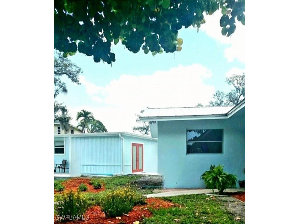 1260 26th Avenue N Naples FL 34103 225055952 image21