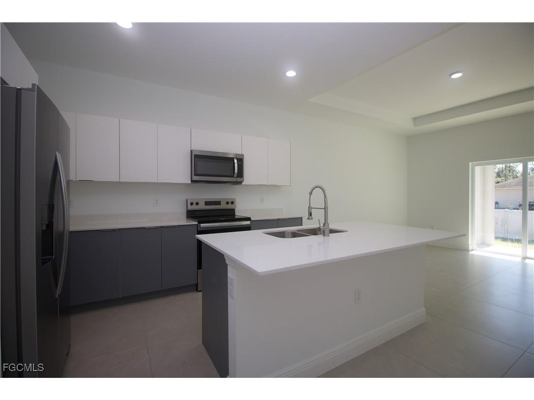 1260 Milwaukee Boulevard #1262 Lehigh Acres FL 33974 2025024896 image3